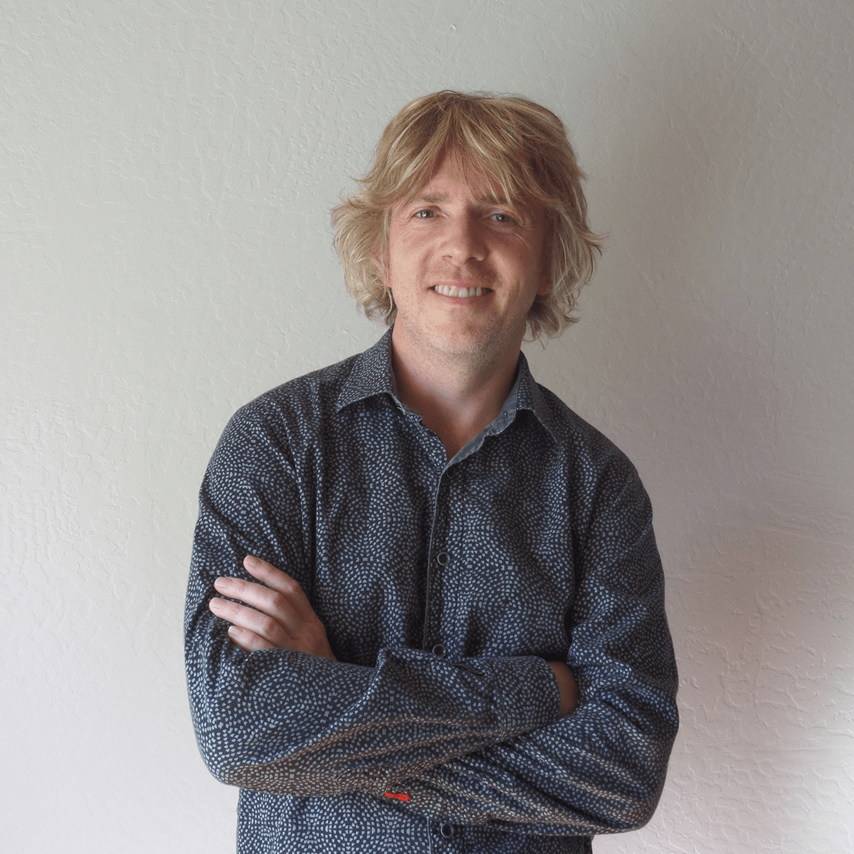 gteam-page-simon-walker-1200x1200-image4