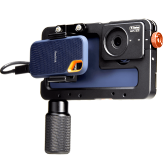 BEASTGRIP® x SanDisk Beastcage™ iPhone 15 Pro Max Creator BEASTGRIP® x SanDisk Beastcage™ iPhone 15 Pro Max Creator