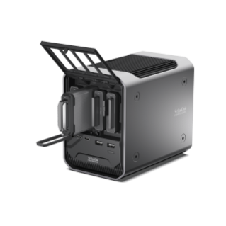 SanDisk Professional Pro Dock 4 Thunderbolt 3 Renderings