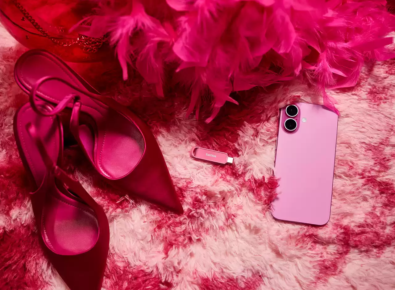 sd-usb-type-c-phone-drive-seastar-pink-featured2- Zoom Image